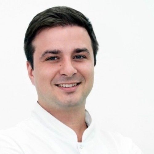 Dmytro  Sheshukov  - Gydytojas ortodontas